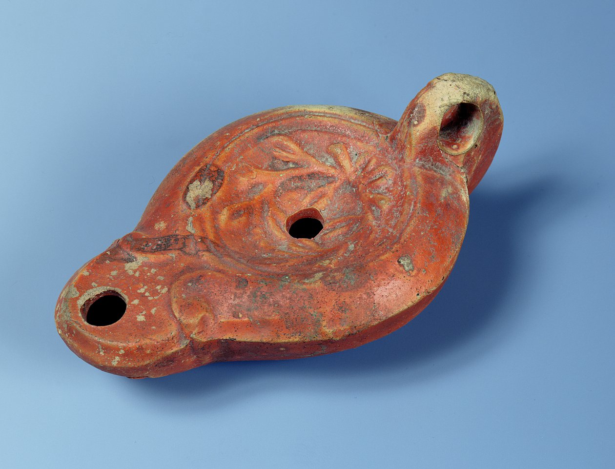 Lampa naftowa Milo (terakota) autorstwa Greek
