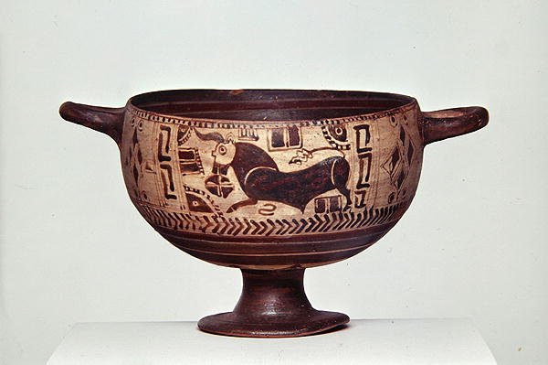 Kotyle czarnofigurowe, ok. 600-500 pne (ceramika) (patrz też 307545 i 307546) autorstwa Greek