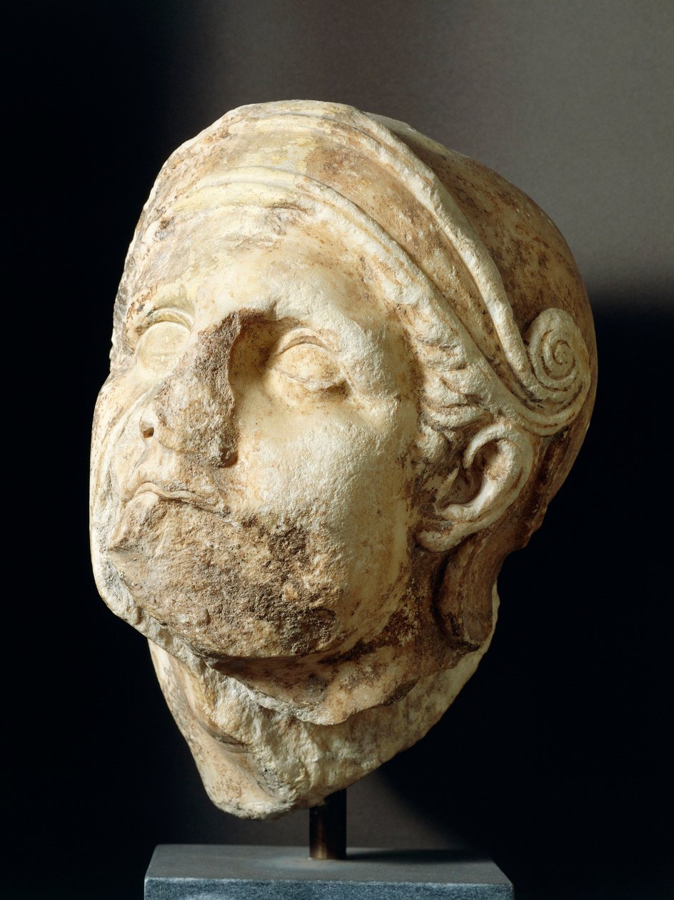 Głowa wojownika autorstwa Skopasa (340-420 pne) przed świątynią Ateny Alea w Tegea, IV wiek p.n.e. (zdjęcie) autorstwa Greek