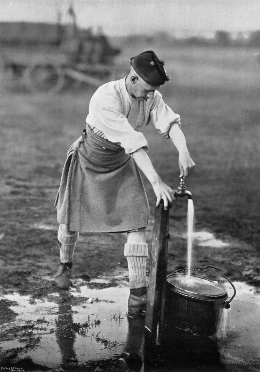 Jak obóz, zdobywanie wody, 1896 autorstwa Gregory and Co