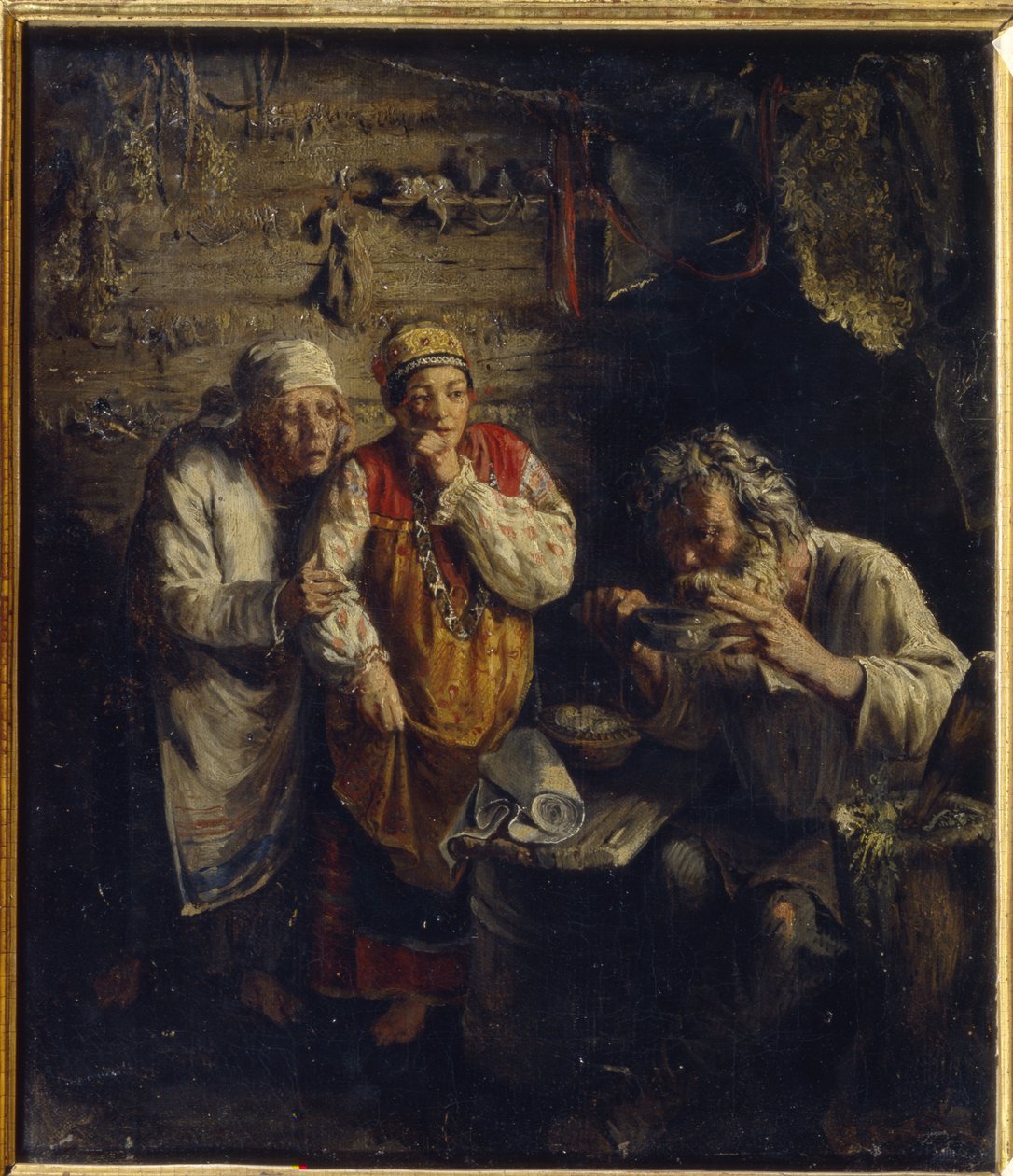 Uzdrowiciel (Witch Doctor). W biednej, wiejskiej chacie dwie bose kobiety, ubrane w ludowe stroje, z niepokojem przyglądają się starcowi pijącemu ziołowy środek, a obok niego tłuczek do sporządzania mikstur leczniczych. autorstwa Grigori Grigoryevich Myasoedov
