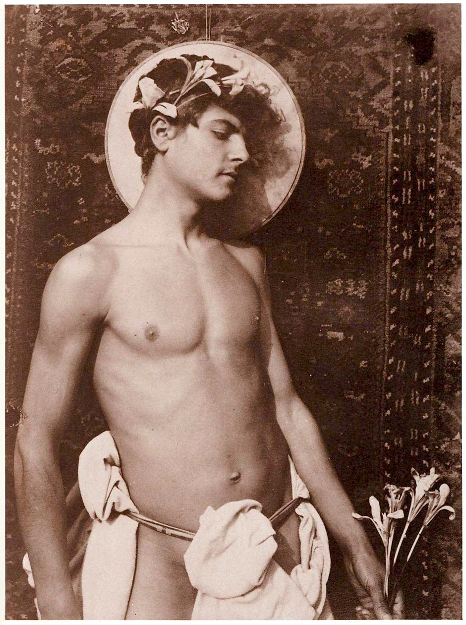 Portret Nino Cesariniego, ok. 1896 autorstwa Guglielmo Plüschow