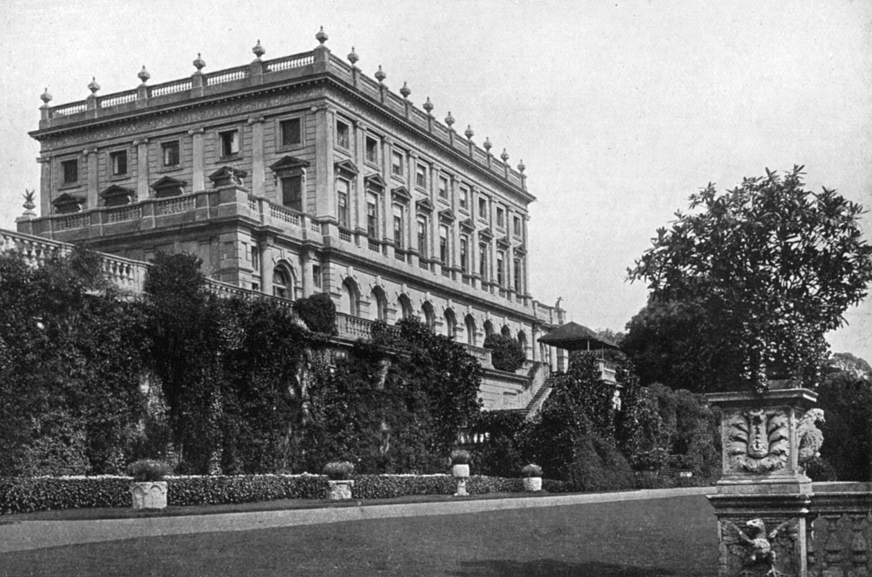 Dom Cliveden, Buckinghamshire, 1924-1926 autorstwa HN King