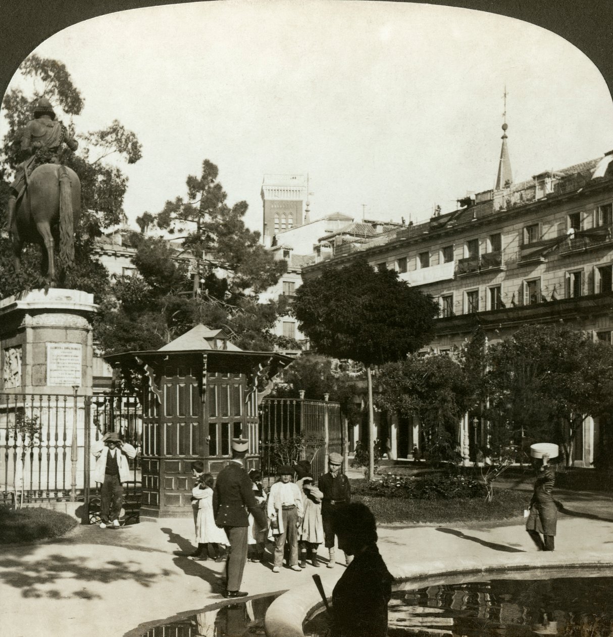 Plaza Mayor, Madryt, Hiszpania. autorstwa H. C. White