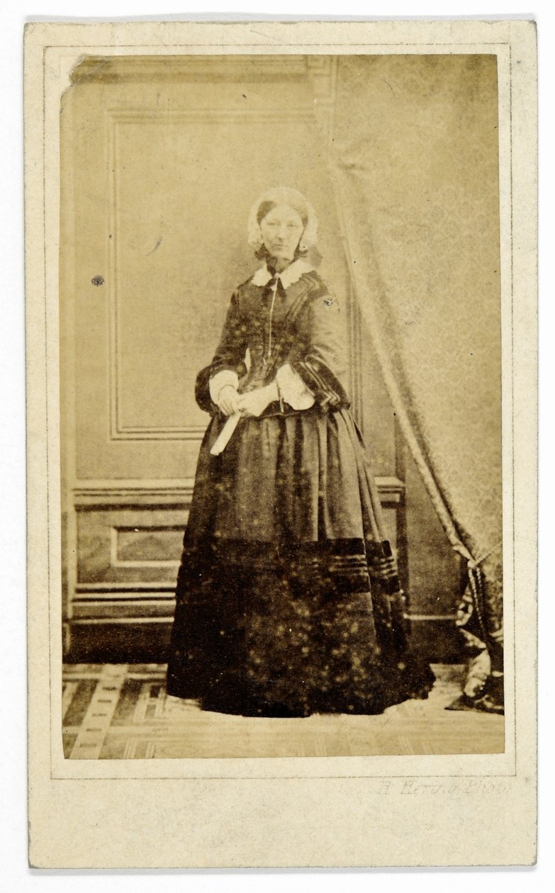 Carte-de-visite Florence Nightingale, ok. 1858 (fot. bw) autorstwa H. Hering