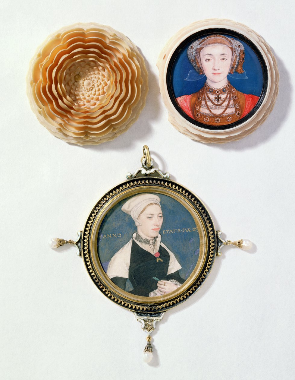 Anna z Kleve (u góry), 1539 (toaleta na welinie) i Jane Small, dawniej znana jako pani Robert Pemberton (na dole), ok. 1540 (toaleta na welinie zamontowana na karcie do gry) autorstwa Hans Holbein der Jüngere