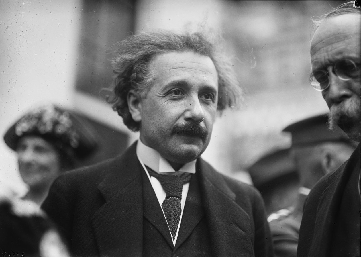 Albert Einstein, Waszyngton, ok. 1922 (zdjęcie czarno-białe) autorstwa Harris & Ewing