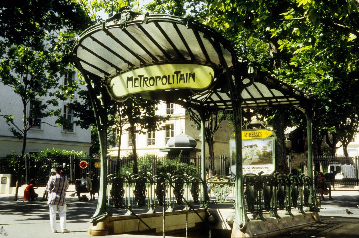 Stacja metra Abbesses w Paryżu, Francja autorstwa Hector Guimard