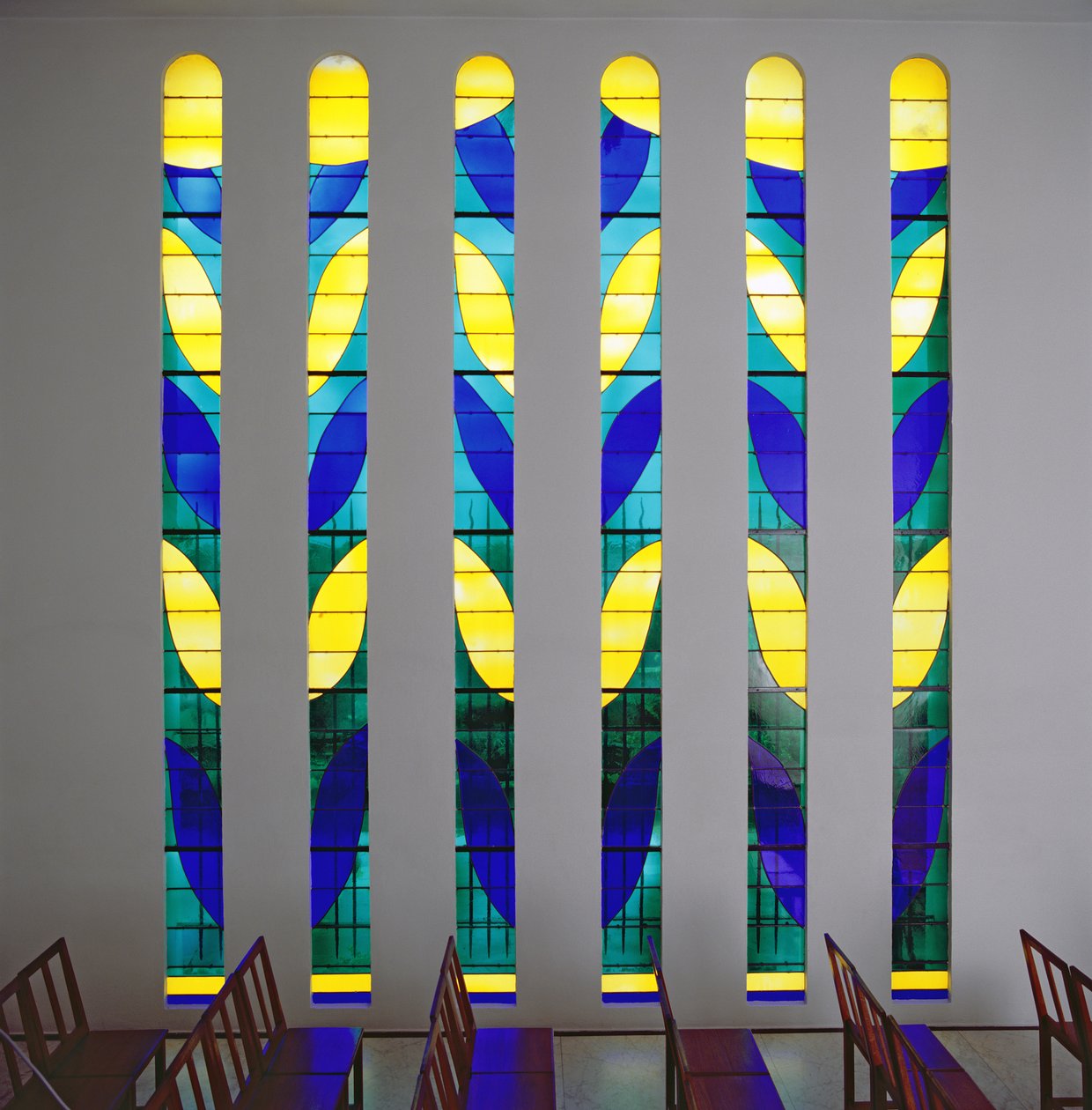 Witraż w Kaplicy Różańcowej w Vence autorstwa Henri Matisse