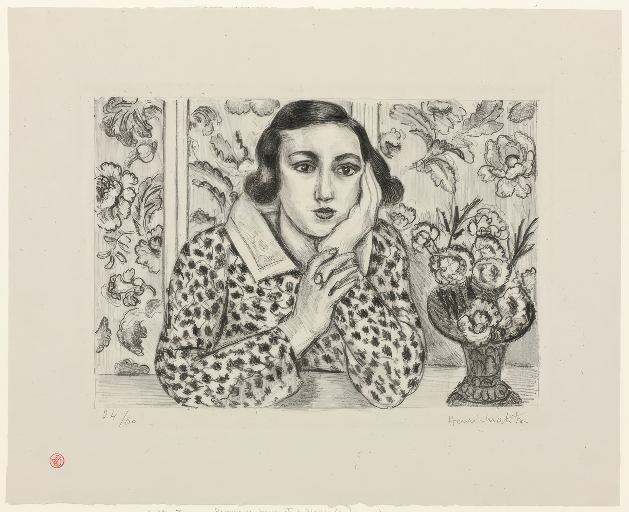 Młoda dziewczyna opierająca się o kwiecisty ekran autorstwa Henri Matisse