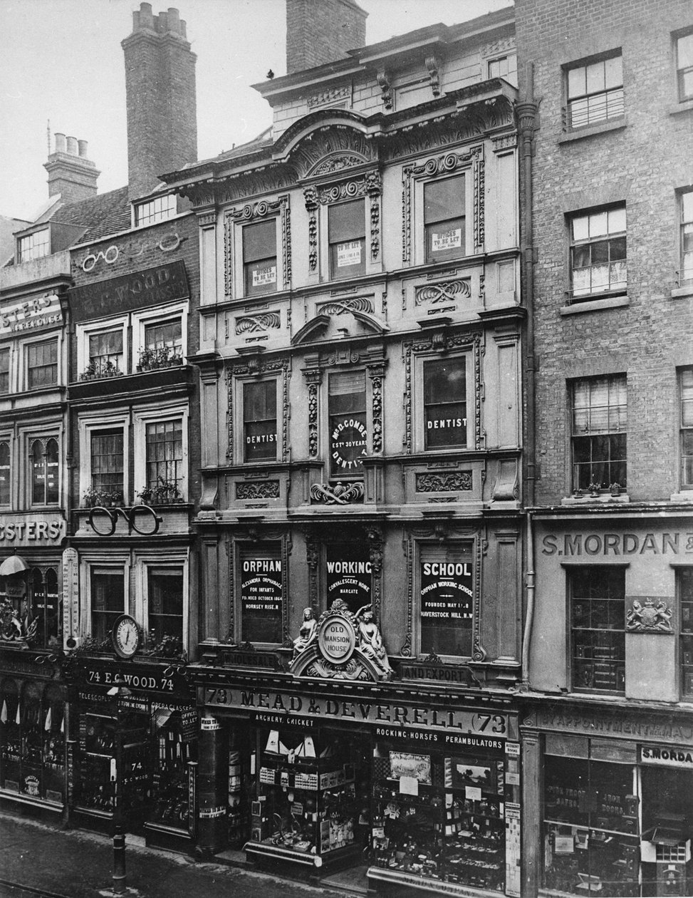 nr 73, Cheapside, ok.1883 autorstwa Henry Dixon