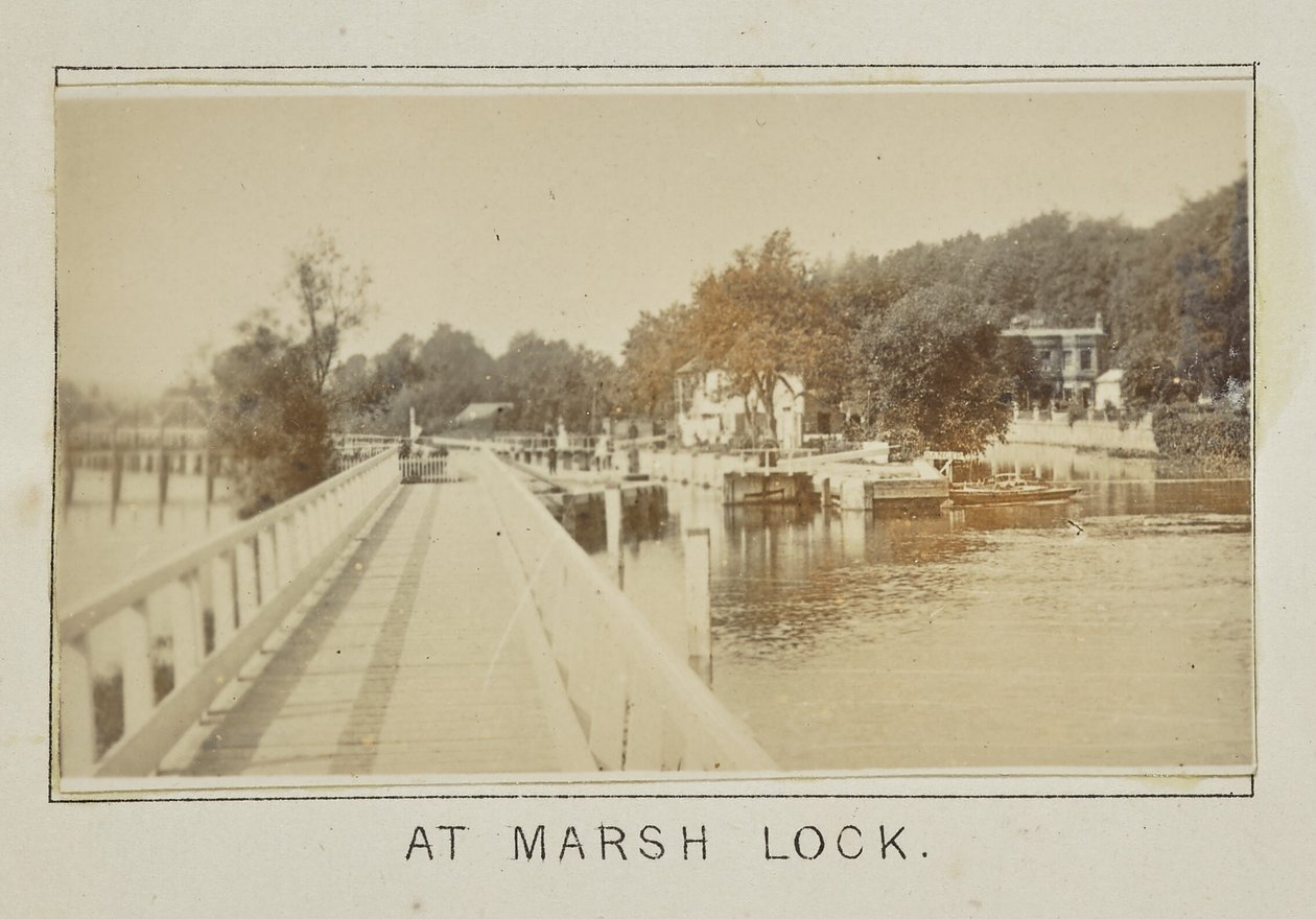 W Marsh Lock autorstwa Henry W. Taunt