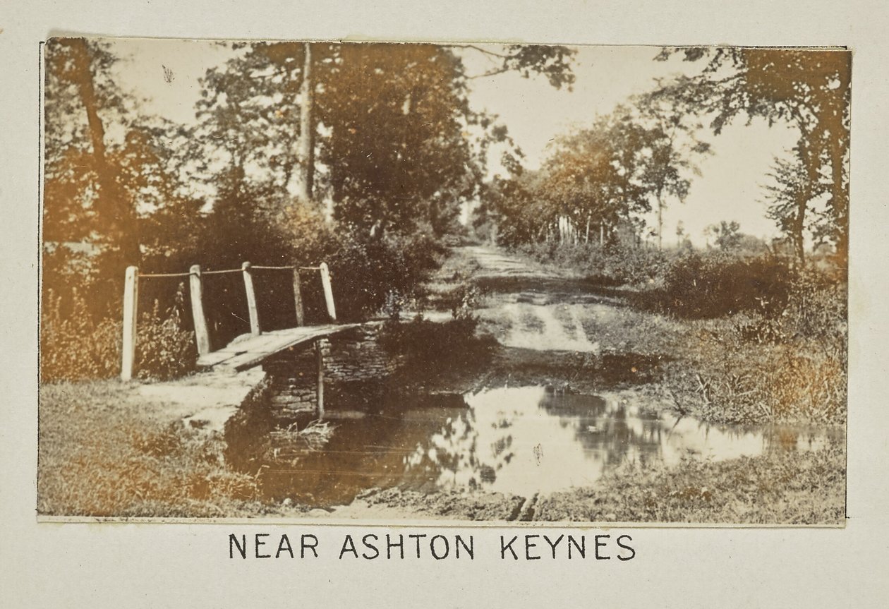 W pobliżu Ashton Keynes autorstwa Henry W. Taunt