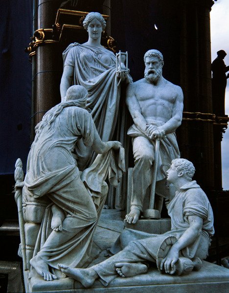 Manufaktury, grupa rzeźbiarska z Albert Memorial, ukończona w 1876 r. (granit) autorstwa Henry Weekes