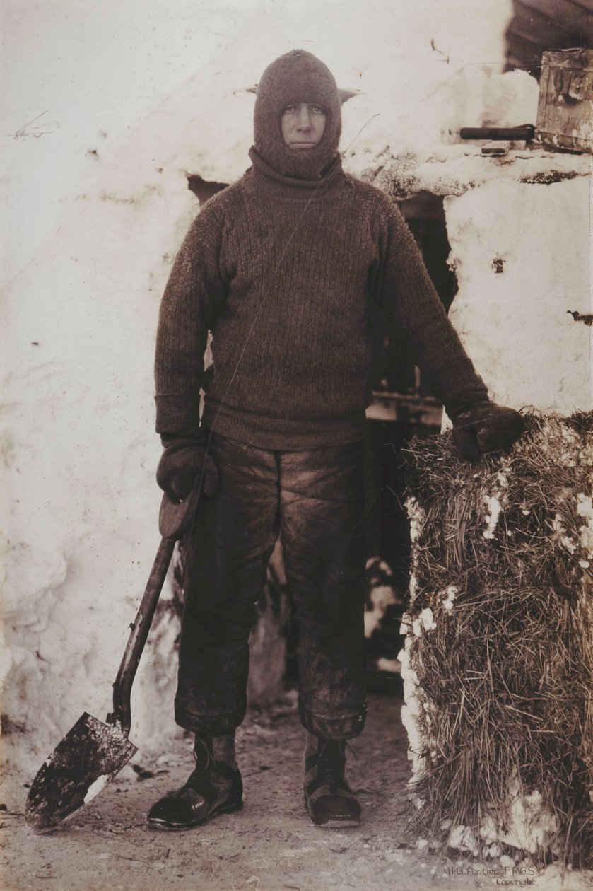 Kapitan L.E.G. Oates przy drzwiach stajni autorstwa Herbert Ponting