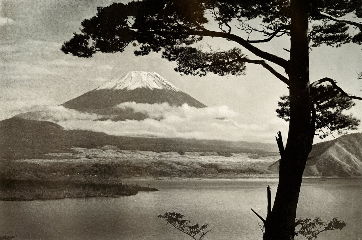 Fuji z jeziora Motosu, 1910. autorstwa Herbert Ponting