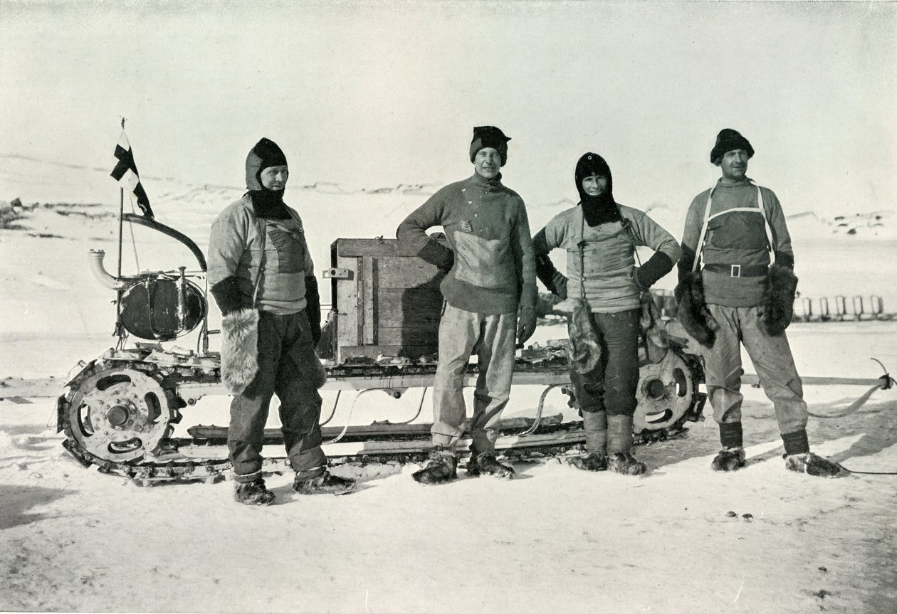 Impreza motoryzacyjna od lewej do prawej - Lashly, p.n.e. Dzień, porucznik. Evans, Hooper, październik 1911, 1913 autorstwa Herbert Ponting