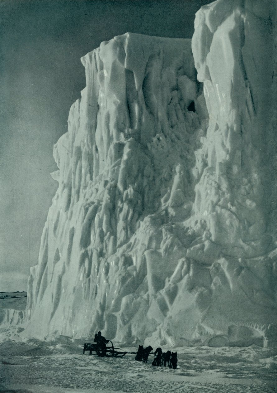 Punkt lodowca Barne, c19101913, 1913 autorstwa Herbert Ponting
