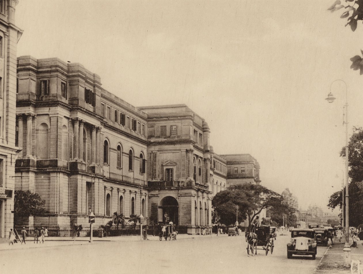 Muzeum Indii i Chowringhee Road patrząc na południe (zdjęcie czarno-białe) autorstwa Indian photographer