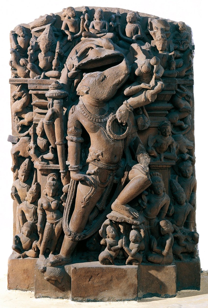 Sztuka indyjska: hinduski boski Wisznu w postaci dzika. Z Khajuraho w Indiach. Okres Chandeli autorstwa Indian School