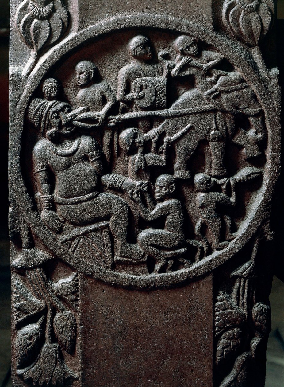 Sztuka indyjska, hinduizm: płaskorzeźba przedstawiająca małpy wyrywające ząb olbrzymowi za pomocą słoni. II wiek p.n.e. Kalkuta, Muzeum Indii autorstwa Indian School