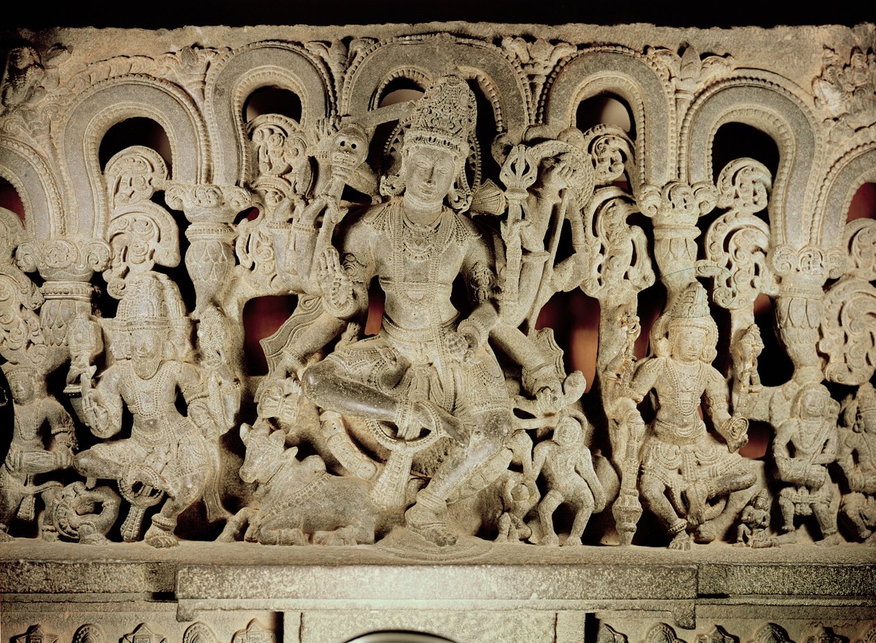 Nadproże z wizerunkiem hinduistycznej trójcy, z Waranal, Andhra Pradesh, dynastia Kakatiya autorstwa Indian School