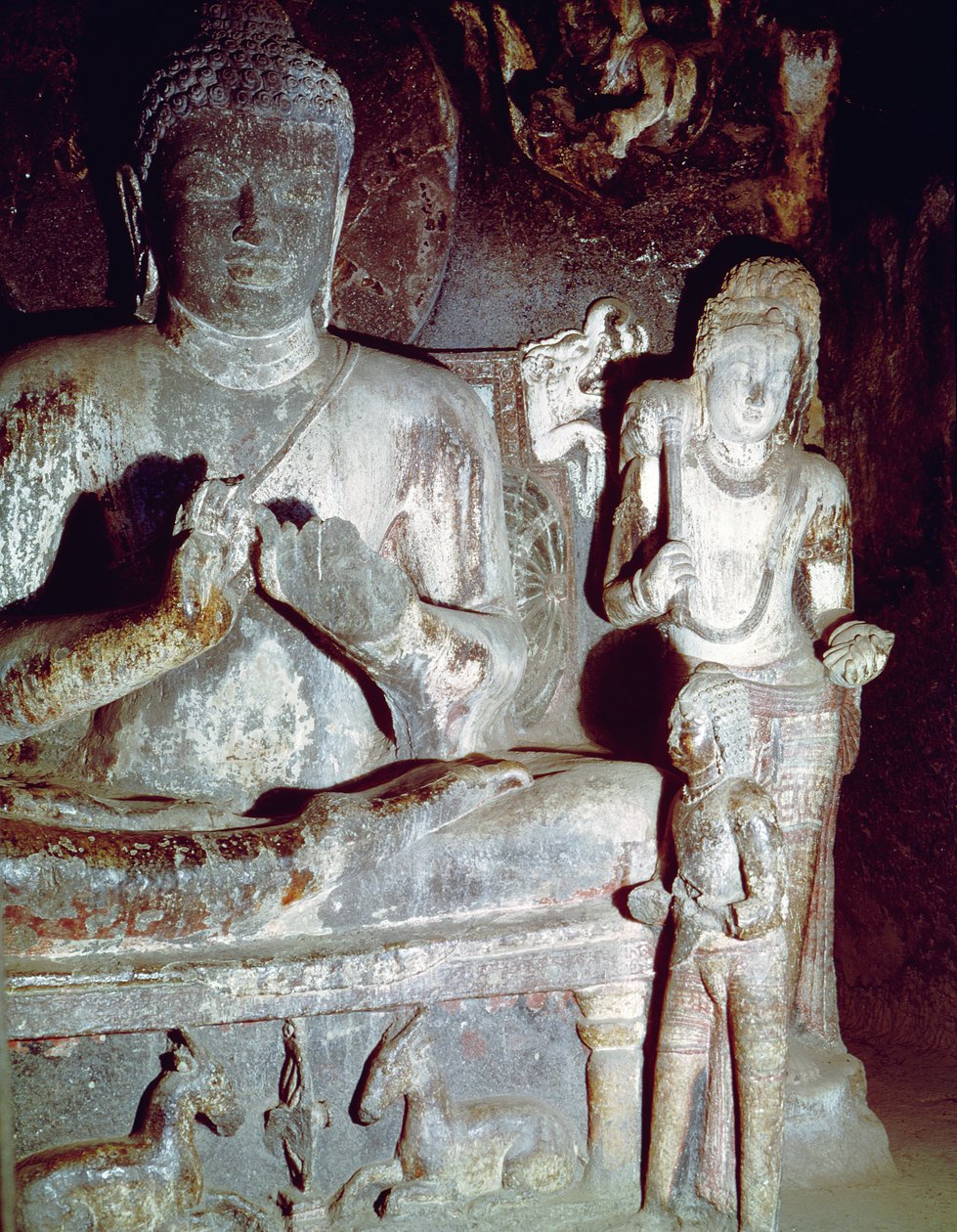 Siedzący Budda wykonujący pierwszy gest nauczania, z sali Caitya w jaskini 10 autorstwa Indian School