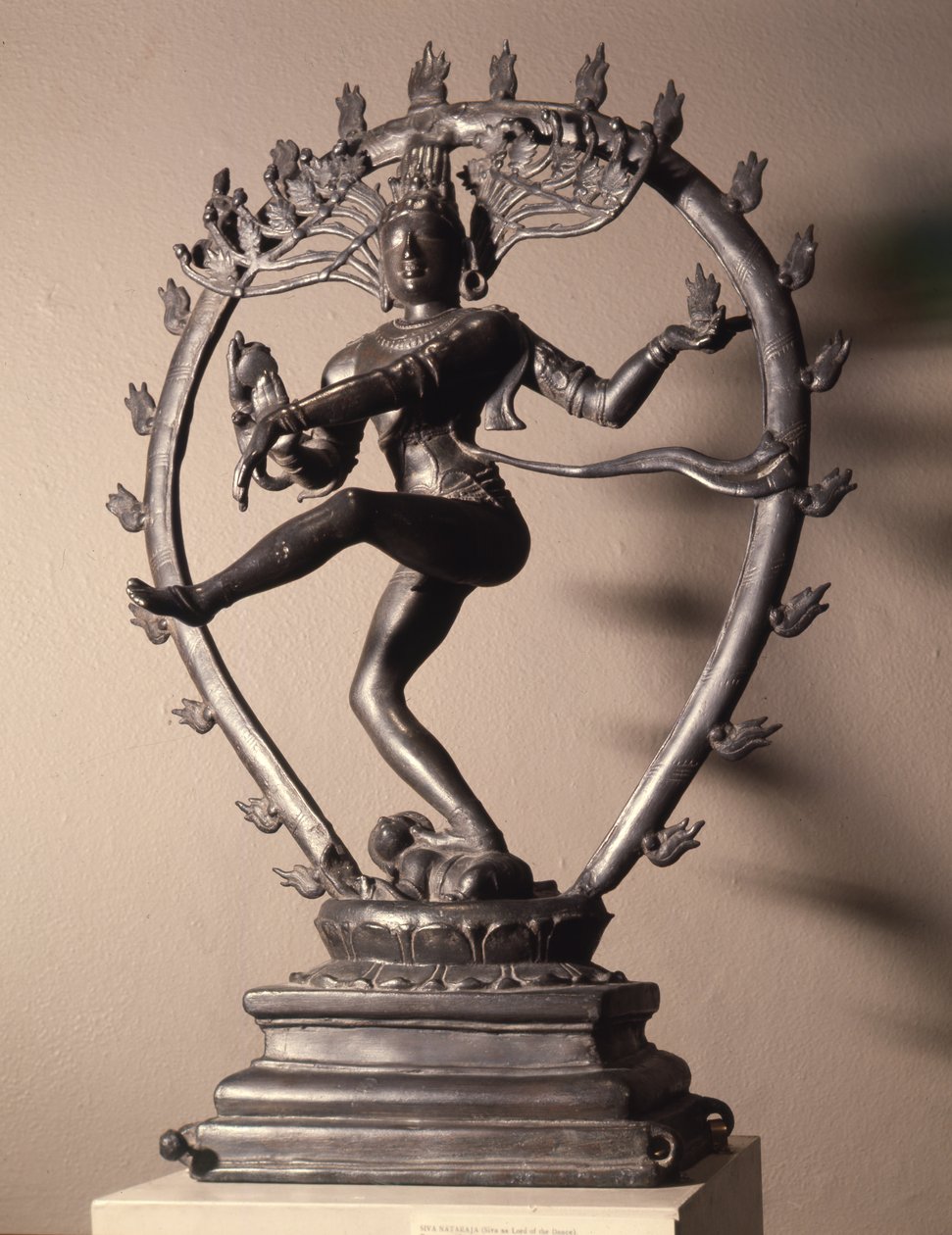 Shiva Nataraja jako Pan Tańca, c.846 (brąz) autorstwa Indian School