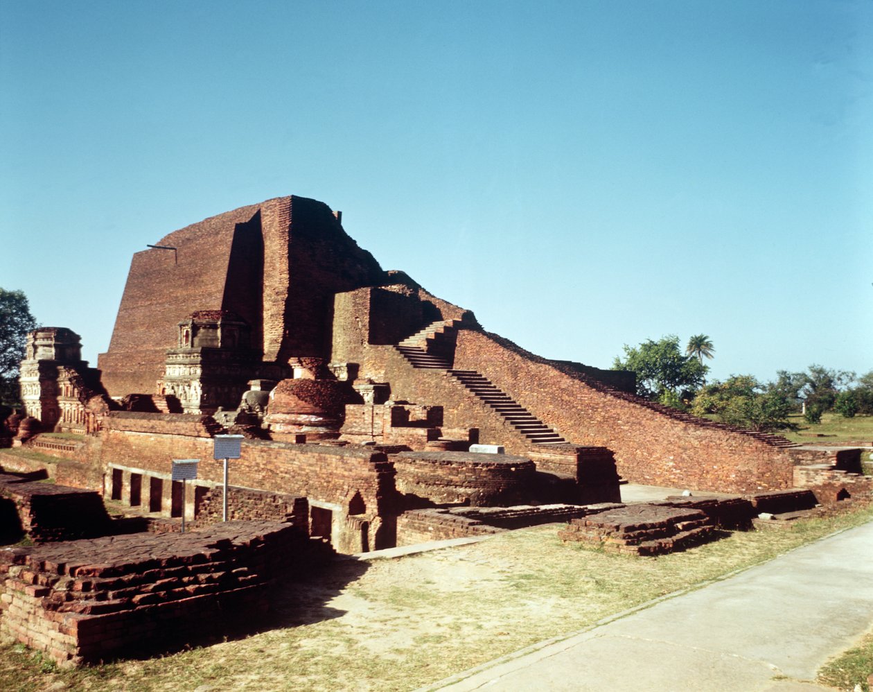 Widok głównej świątyni Site III, 320-350 autorstwa Indian School