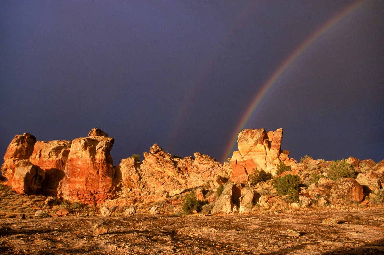 Starożytne stanowisko Anasazi, Castle Rock, Kolorado autorstwa Ira Block