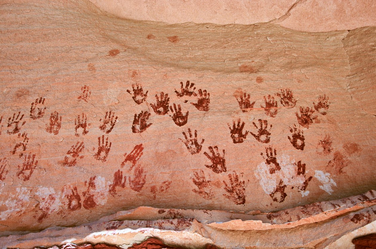 Sztuka naskalna Anasazi i innych wczesnych mieszkańców pueblo w regionie Four Co... autorstwa Ira Block