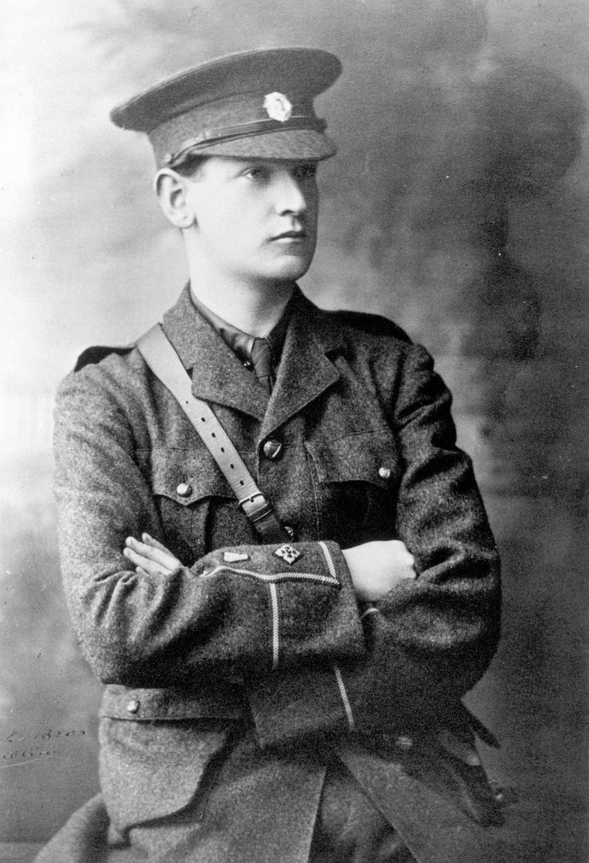 Michael Collins (1890-1922) w mundurze Irlandzkiej Armii Republikańskiej, ok. 1916 r. autorstwa Irish Photographer