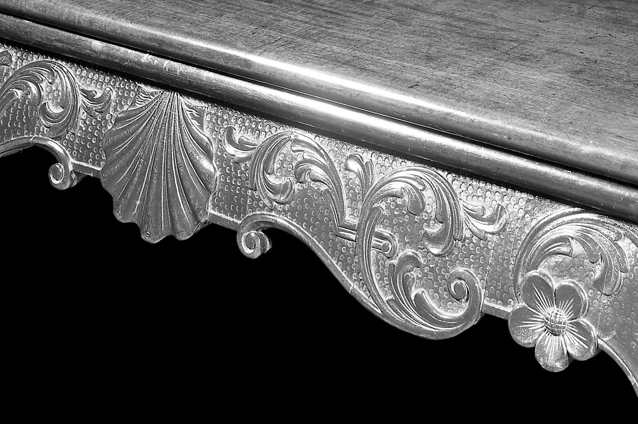 Fragment stołu karcianego Jerzego III, ok. 1765 (mahoń) autorstwa Irish School