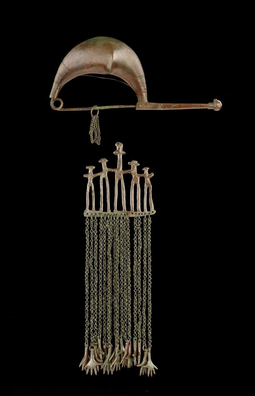 Fibula (stop miedzi) autorstwa Iron Age