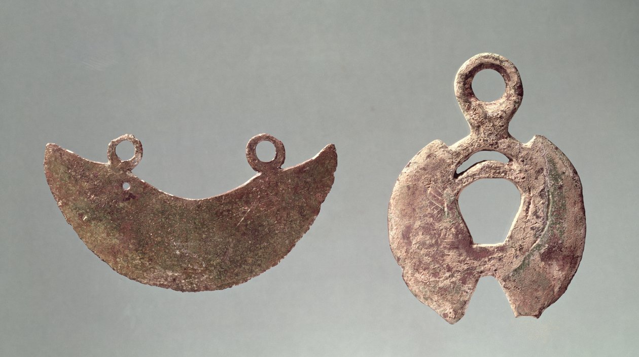 Dwie maszynki do golenia, z cmentarza w Hallstatt (brąz) autorstwa Iron Age