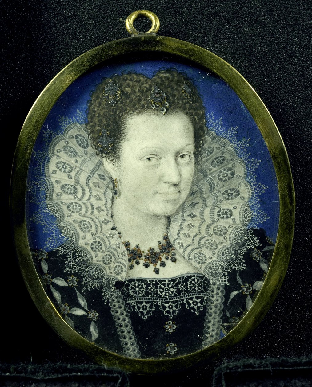 Portret kobiety, ok. 1600-17 (pergamin, metal i szkło) autorstwa Isaac (attr. to) Oliver
