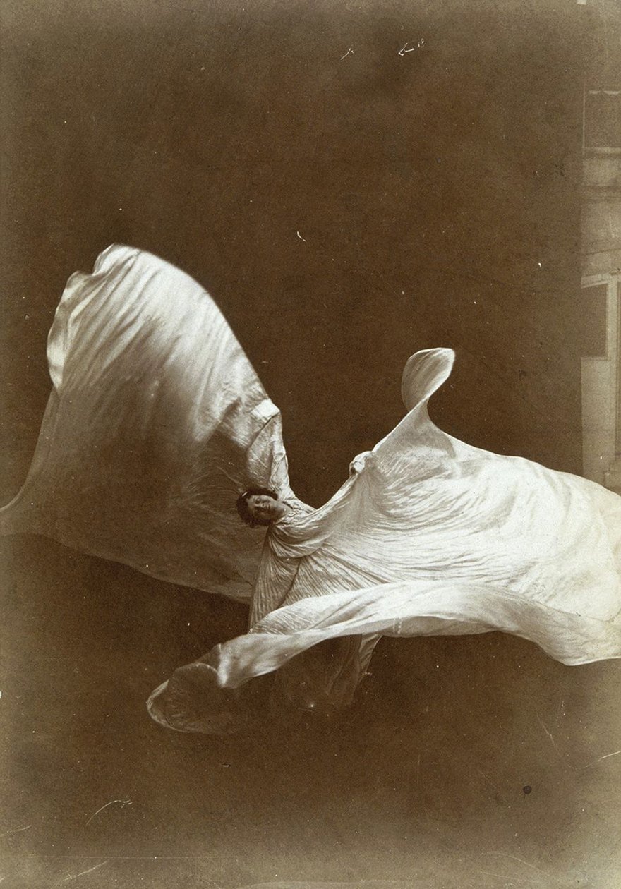 Loie Fuller w „Białym tańcu”, 1897 autorstwa Isaiah West Taber