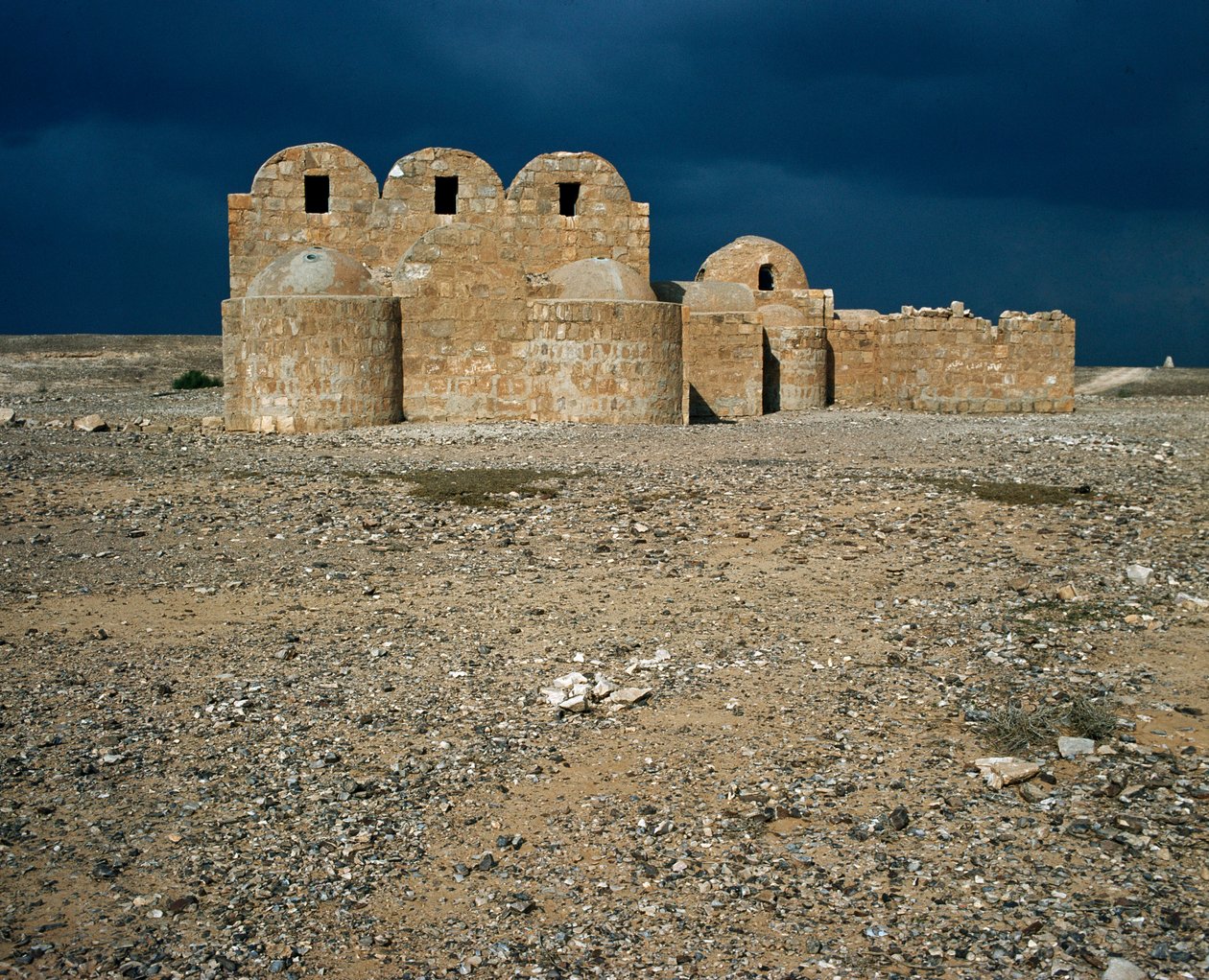 Widok Qasr Amra, Pustynne Zamki (711-715) autorstwa Islamic School