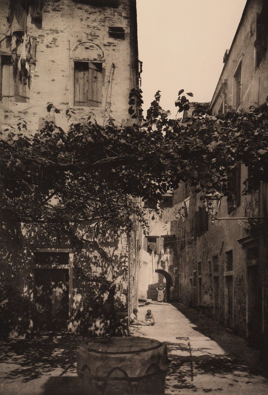 Corte Dolfin w Castello, 1892 autorstwa Italian Photographer