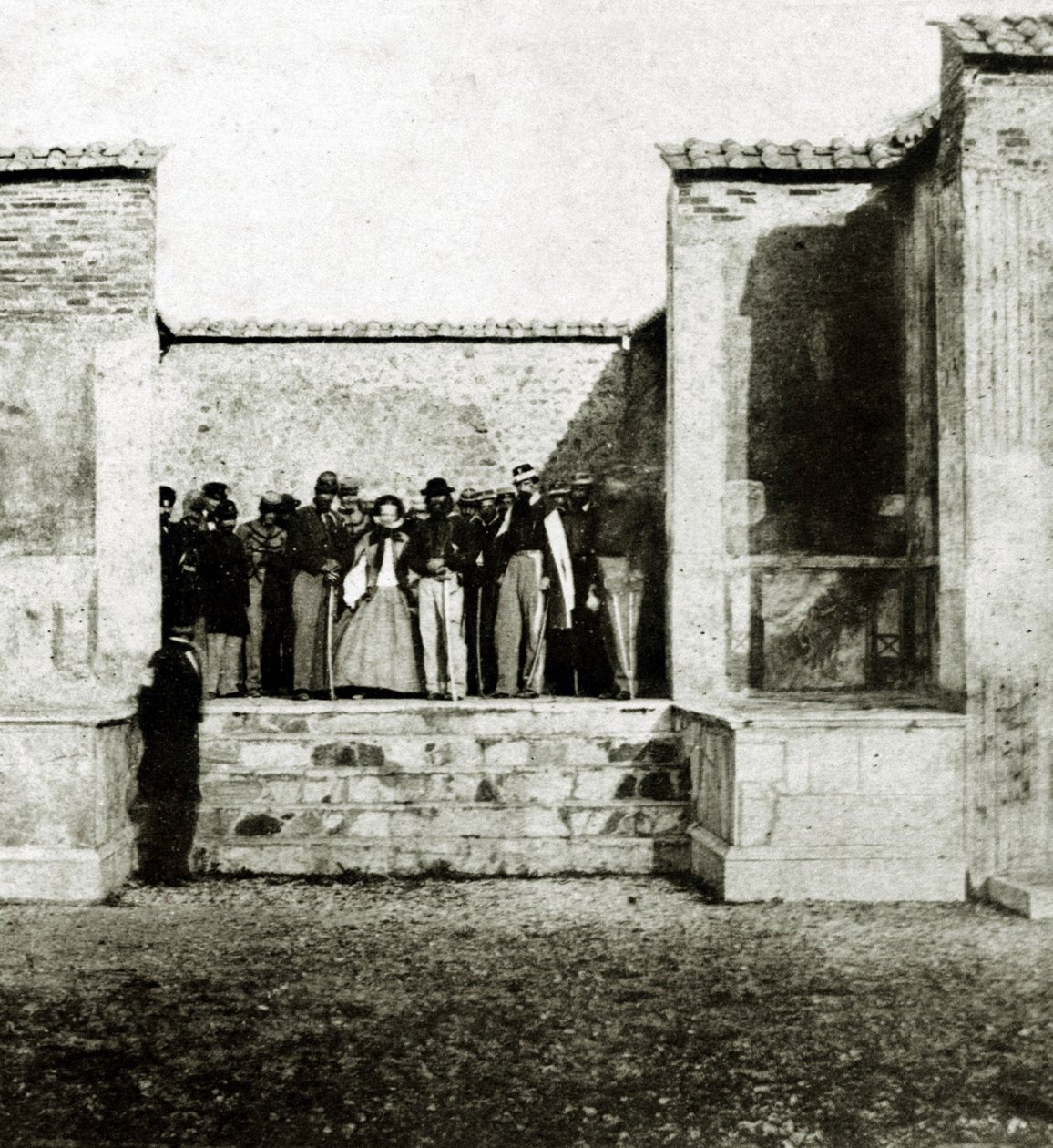 Giuseppe Garibaldi z Giuseppe Fiorelli z wizytą w Pompejach autorstwa Italian Photographer