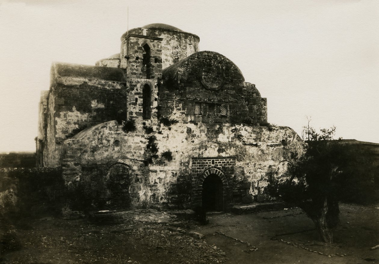 Klasztor Agios Varnavas, Engomi, Cypr, fot. Camille Enlart, Paryż autorstwa Italian Photographer