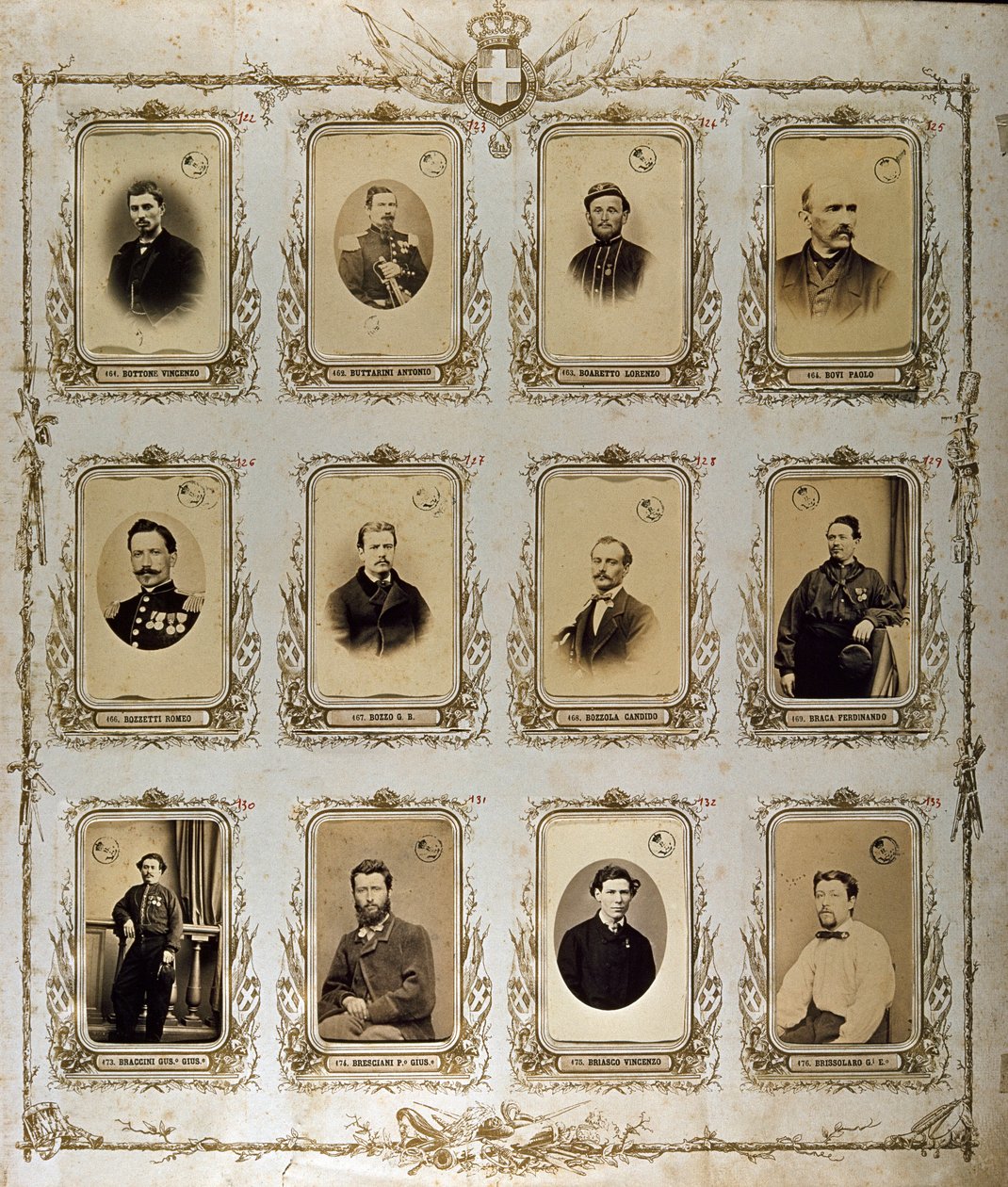 Risorgimento: portrety Tysiąca (lub Czerwonych Koszul), który uczestniczył w wyprawie Giuseppe Garibaldiego. 1860-1861 Studio Pavia Geny. Museo del Risorgimento w Rzymie autorstwa Italian Photographer