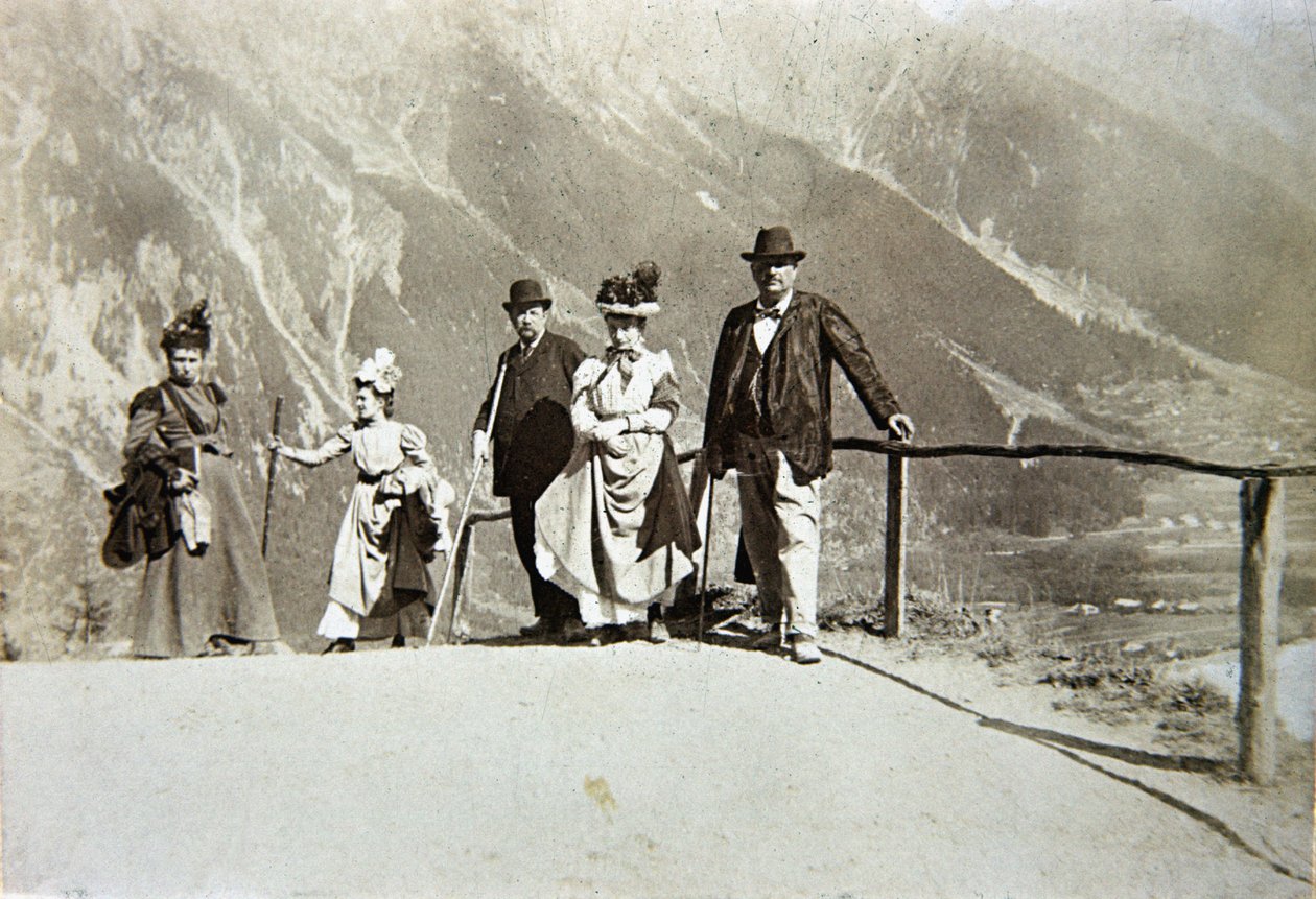 Turyści w górach, Włochy, ok. 1895 (zdjęcie w sepii) autorstwa Italian Photographer