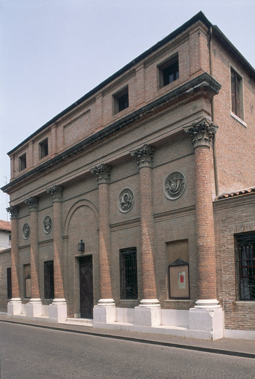 Fasada Teatro Accademico (zdjęcie) autorstwa Italian School