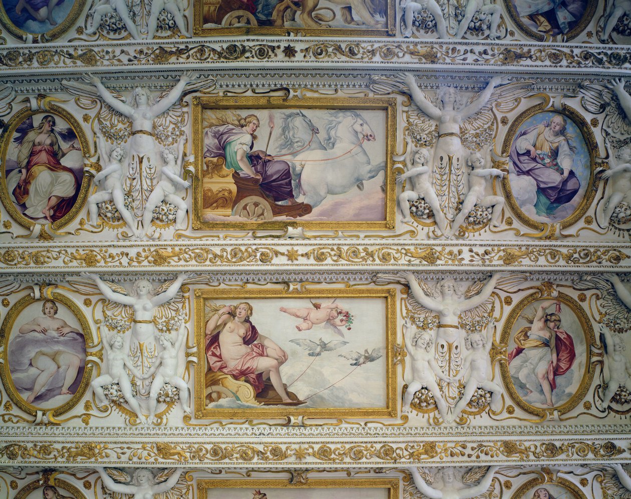 Hol na pierwszym piętrze, detal postaci mitologicznych, dekoracja sufitu autorstwa Italian School