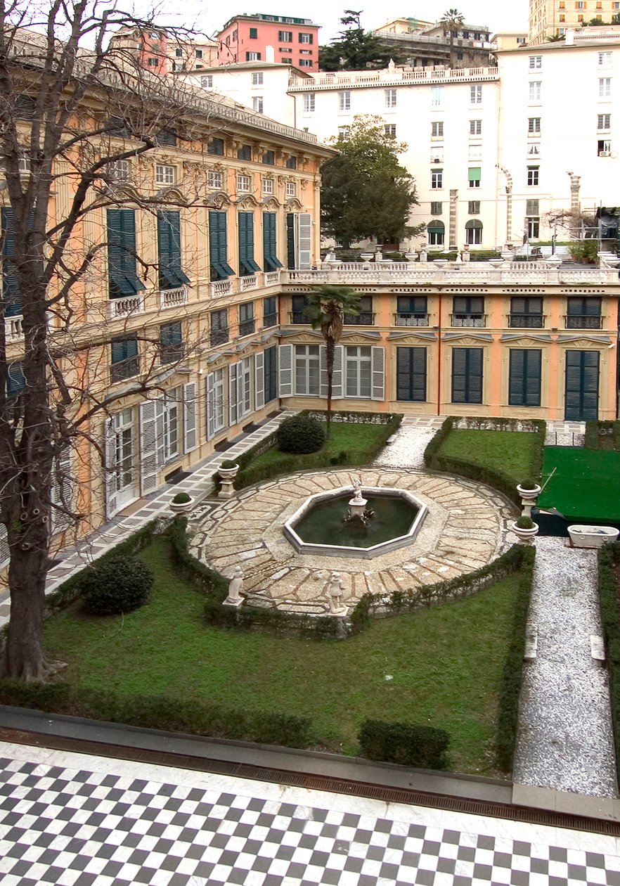 Widok na dziedziniec Pałacu (Palazzo) Bianco (lub Pałacu Luca Grimaldi) wybudowanego w 1530 i 1540 w Genes (Genova), Włochy autorstwa Italian School