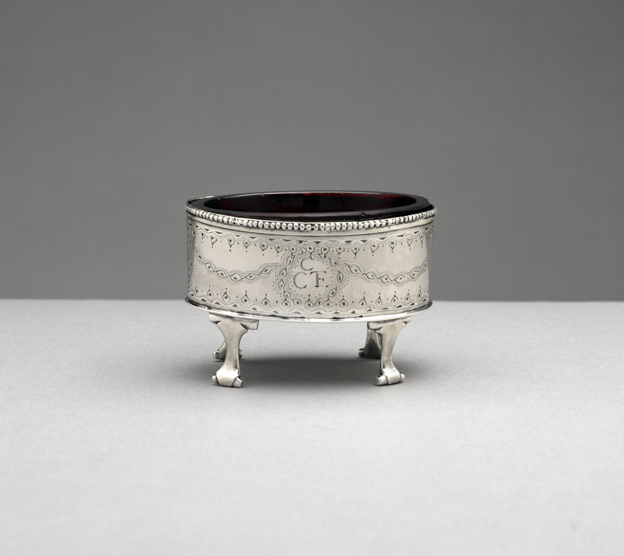 Solniczka, ok. 1785-1803 (srebro i szkło) autorstwa Jacob Gerritse (attr.to) Lansing