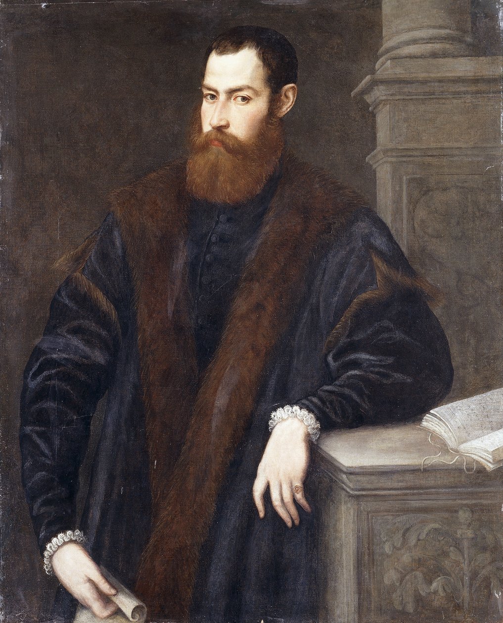 Portret dżentelmena długości 3/4, w płaszczu obszytym futrem, trzymającego dokument i opartego o postument, autorstwa Jacopo Robusti Tintoretto