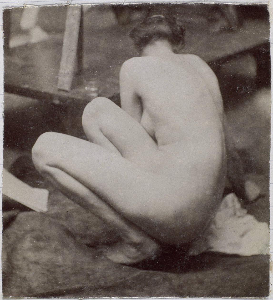 Studium nagiej modelki widzianej z tyłu w pracowni Jacques de Lalaing, wstępne studium elementu do fontanny w Musee des Beaux arts, Tournai oraz do okrągłej fontanny autorstwa Jacques Lalaing (attributed to)