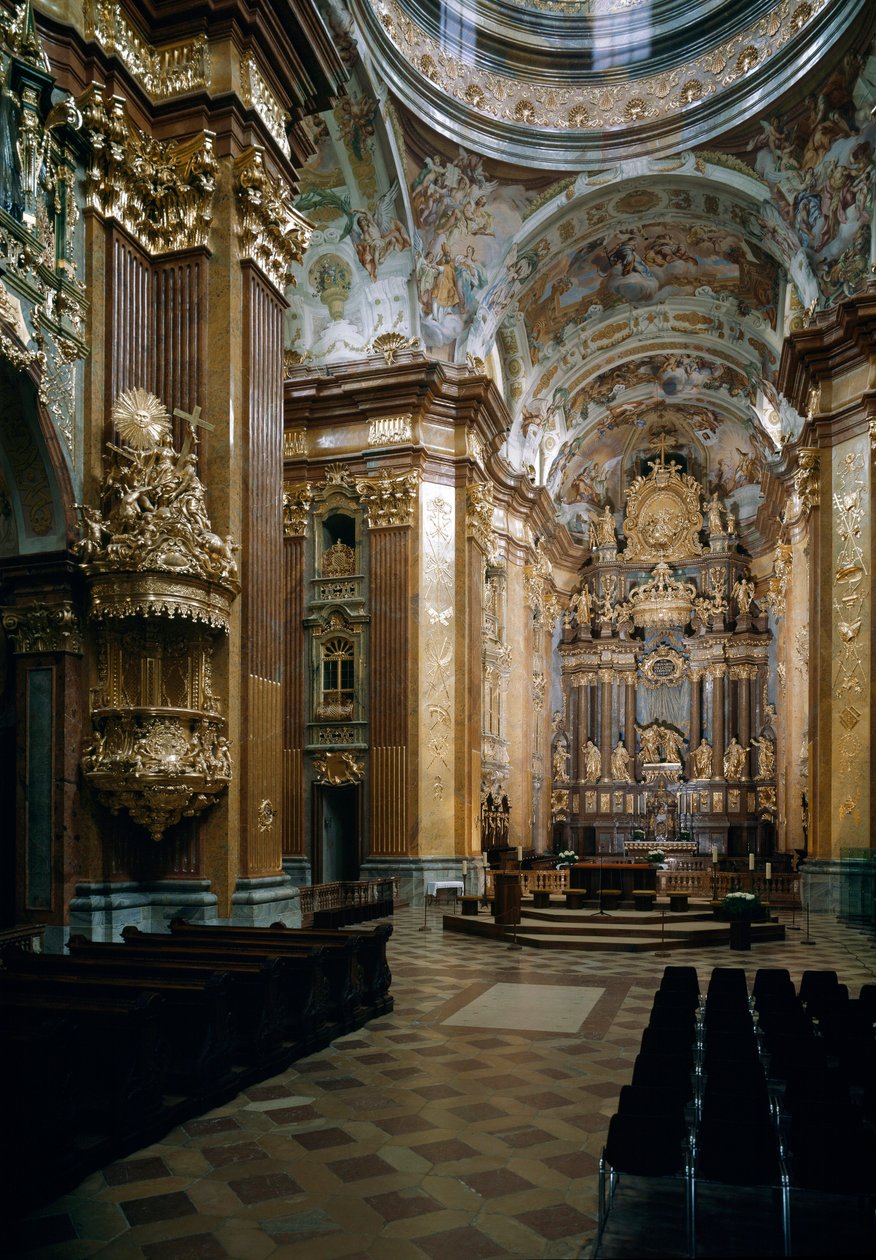 Wnętrze kościoła benedyktyńskiego w Melku projektu architekta Jakoba Prandtauera (1660-1726), freski Johanna Michaela Rottmayra (1656-1730). Melk, Austria autorstwa Jakob Prandtauer
